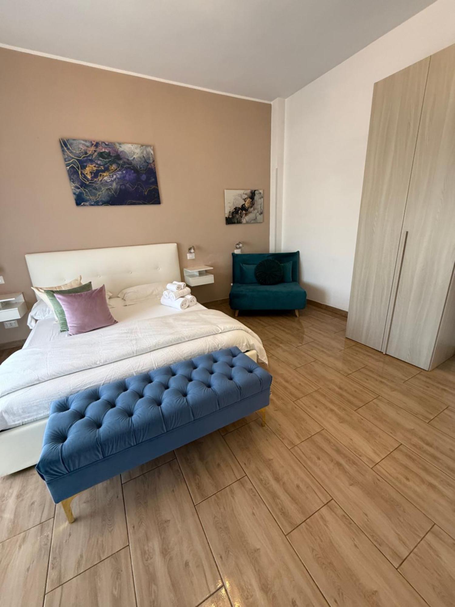 Juna'S Guest House, Rome